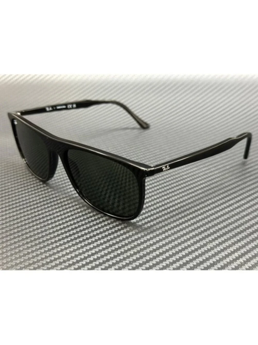 New Ray-Ban Men Black Sunglasses 61-18-145